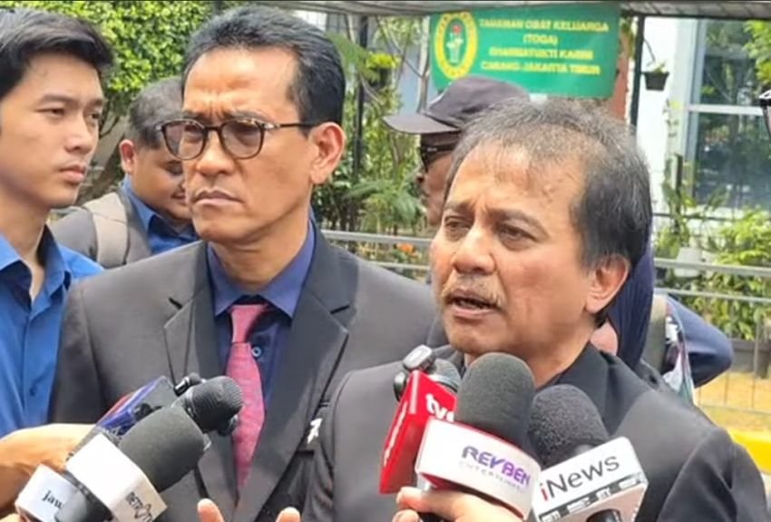 Roy Suryo Minta Jokowi Hadir dan Bawa Ijazah ke Persidangan: Minggu Depan Kita Buka-Bukaan