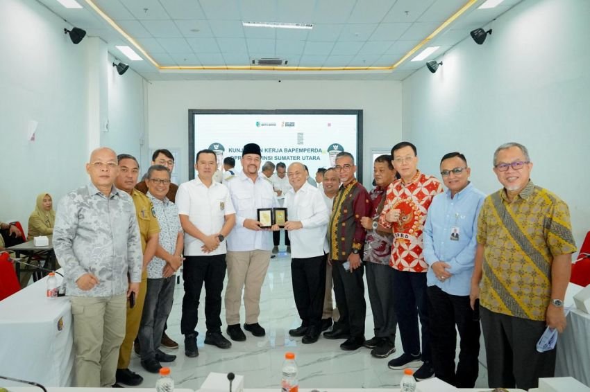 Bupati Batu Bara Baharuddin Siagian Dorong Kuala Tanjung Jadi Penggerak Ekonomi Sumut