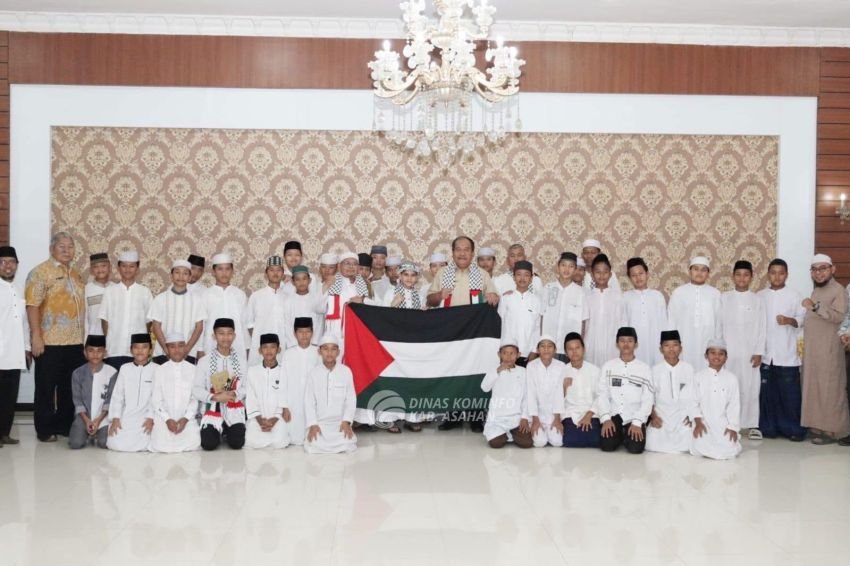 Momen Haru di Rumah Dinas Bupati Asahan, Anak Gaza Sampaikan Pesan untuk Palestina: Bantulah Kami dengan Doa