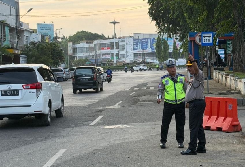 Kapolda Aceh Ruddi Setiawan Turun Langsung Pantau Lalu Lintas Banda Aceh, Pastikan Pelayanan Polisi Dirasakan Warga