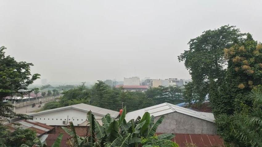 Udara Sumut Makin Berbahaya, Pemprov Terbitkan SE Karhutla, Daerah Wajib Bagi Masker PM2.5