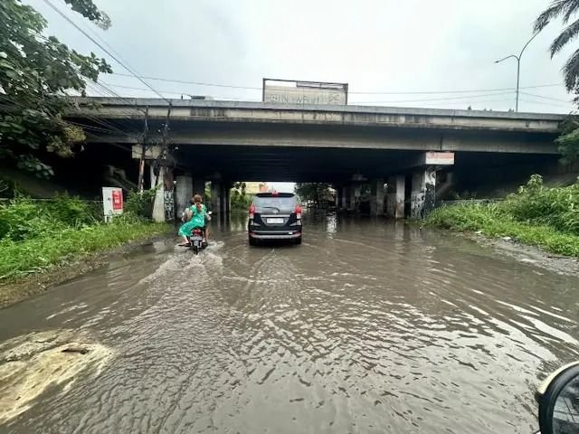 3 Tahun Jalan Garuda Raya Perumnas Mandala Langganan Banjir, Warga Desak Pemerintah Bertindak