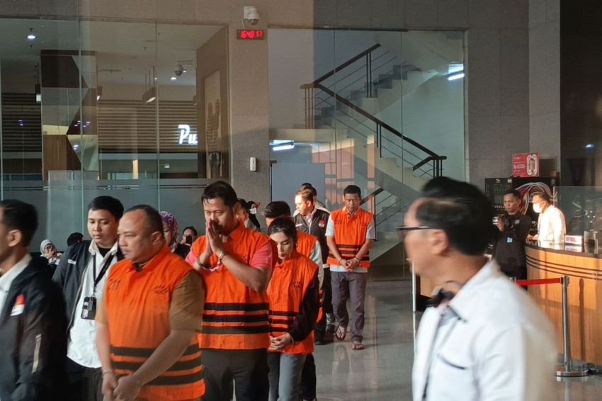 "Iblis Pun Minder!": DPR Desak KPK Jerat Tersangka Korupsi BNPB Pakai Hukuman Mati