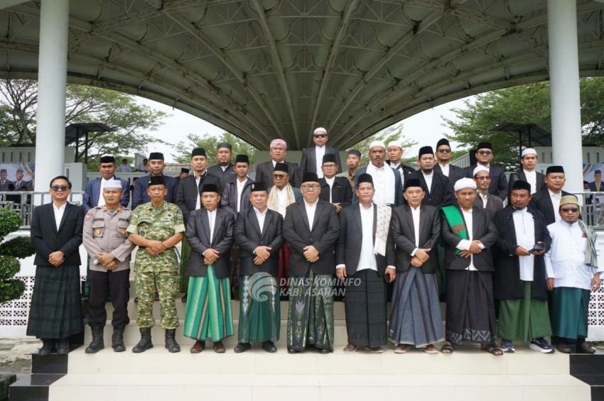 Sekda Asahan Pimpin Upacara HSN 2026, Santri Diharapkan Kuasai Teknologi Tanpa Tinggalkan Akhlak