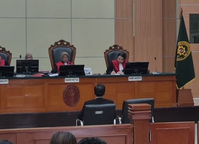 Sidang Dokter Tifa Memanas! Andi Azwan Akui Tak Pernah Lihat Ijazah Jokowi Secara Langsung