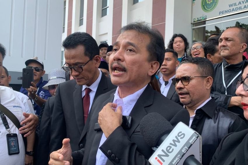 Makin Panas Usai Putusan MK! Roy Suryo Tuding Gibran Cuma Lulusan SD & Desak DPR Buat Pansus