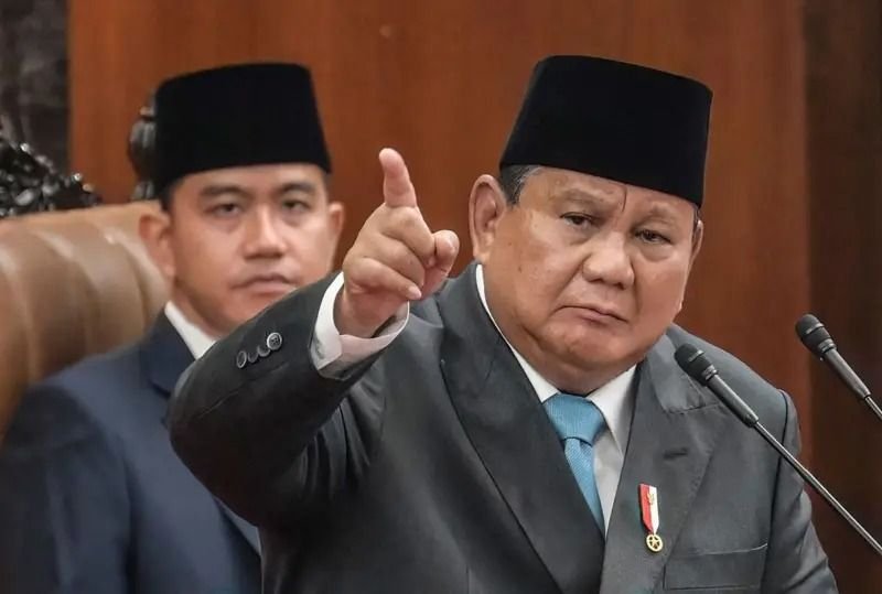 IHSG Hancur dan Rupiah Anjlok, Djarot Buka-bukaan Evaluasi Total Rapor 2 Tahun Prabowo-Gibran