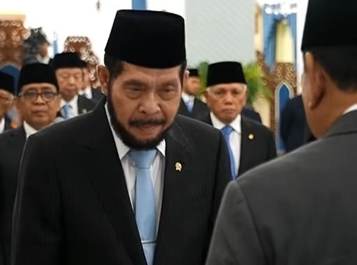 Anwar Usman: Paman di Ruang Pertimbangan