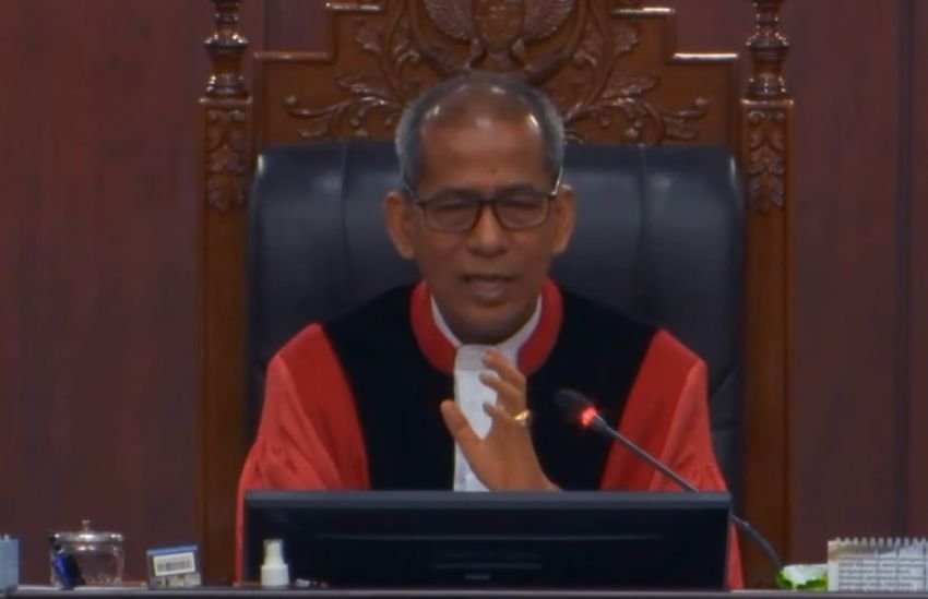 MK Tolak Permintaan Denny Indrayana Hadirkan Gibran di Persidangan