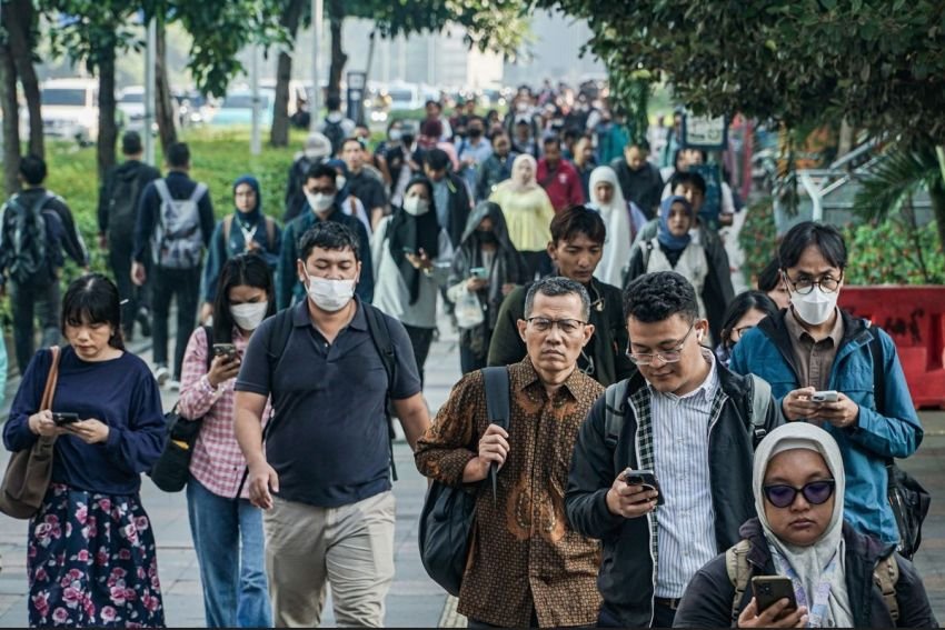 Potret Kesejahteraan RI 2026 versi BPS: Pengguna Dompet Digital Melesat, Tapi 11% Warga Tanpa Ijazah
