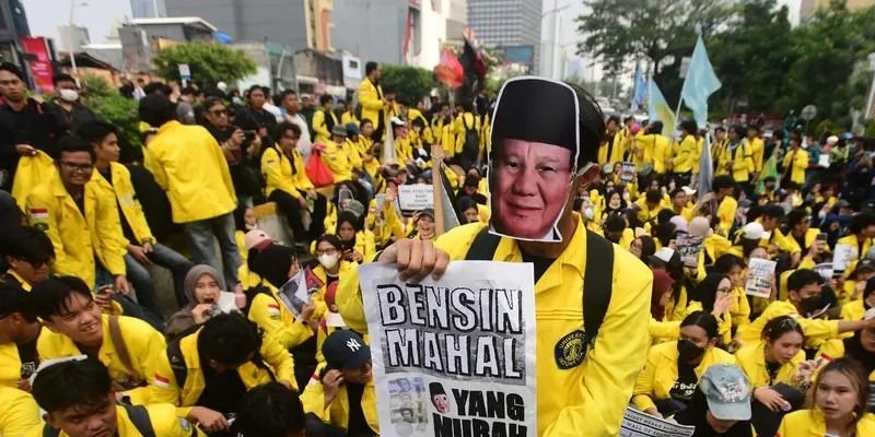 BEM UI Kritik Keras 2 Tahun Prabowo-Gibran: Pemerintahan Gagal, untuk Apa Dievaluasi? Sudah Tak Ada Harapan