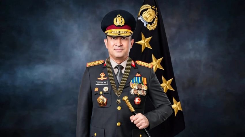 Menyambut Era Baru Polri yang Lebih Humanis-Adaptif