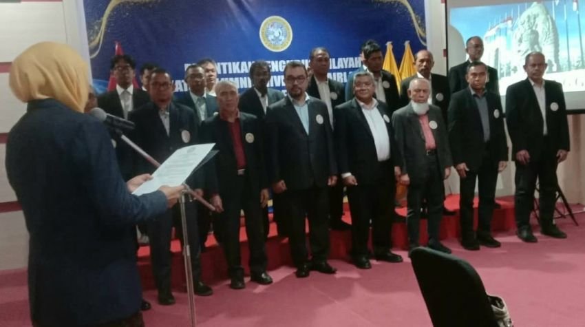 Khofifah Indar Parawansa Lantik Pengurus IKA UNAIR Aceh, Taqwaddin Dorong Kerja Sama Aceh&ndash;Jatim demi Kesejahteraan Masyarakat