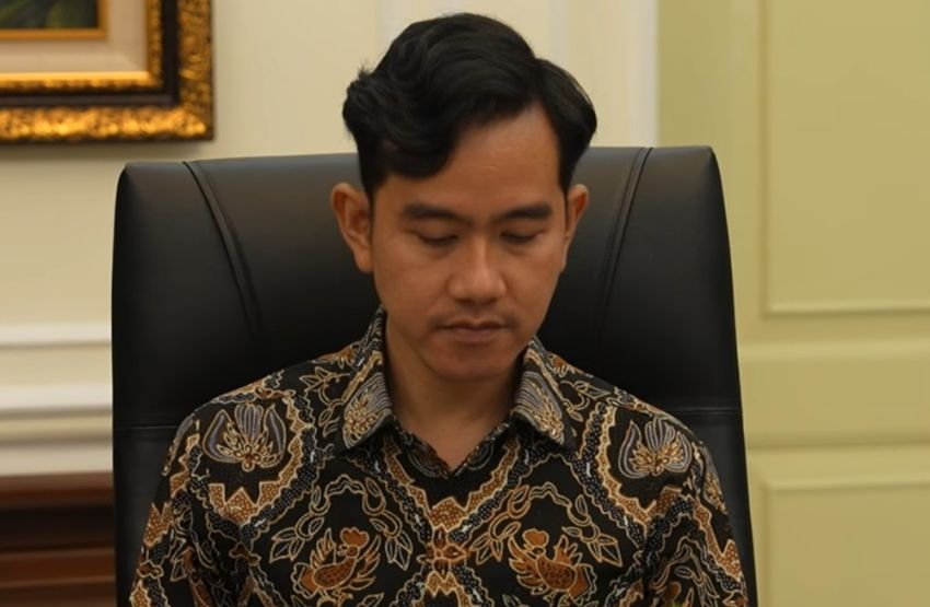 PDIP Respons Langkah PKS Soal Ijazah Gibran, Komarudin Watubun: Ketika Konstitusi Dilanggar, Masa Semua Diam?
