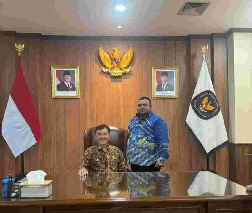 Sertijab Badan Komunikasi RI di Istana! Syahganda Nainggolan Terima Amanah Baru, Ketum Jaga Riau Titip Pesan Ini