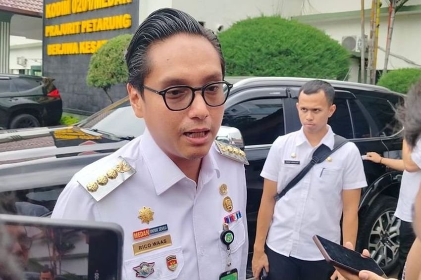 Tangani Kabut Asap Karhutla, Wali Kota Medan Rico Waas Siagakan Puskesmas dan Bagikan 1.800 Kotak Masker