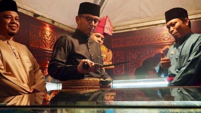 Aksi Rico Waas Tabuh Gendang Buka Pekan Budaya Medan 2026: Ajak Warga Rawat Warisan Leluhur