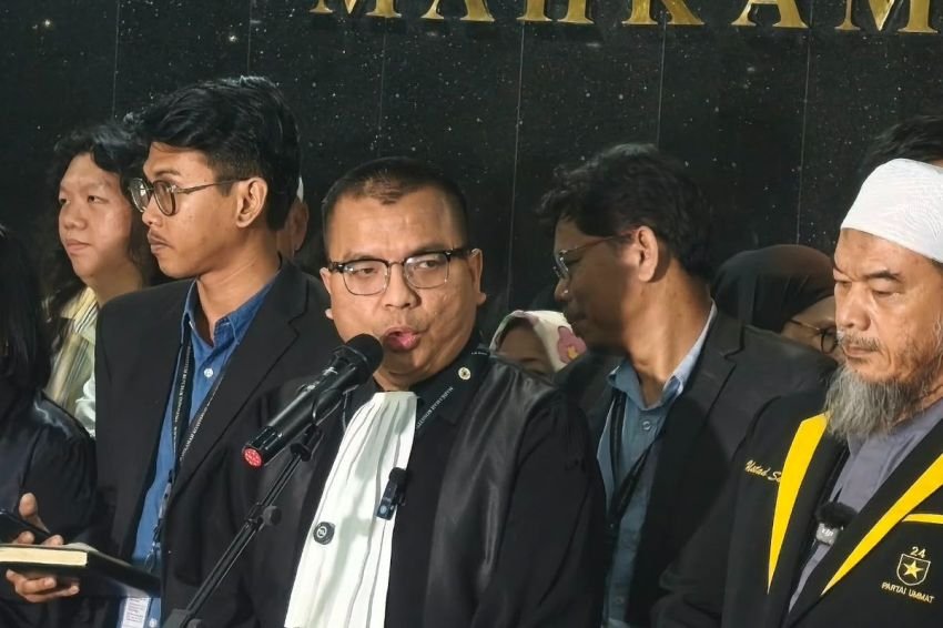 Sidang PHPU di MK: Denny Indrayana Soroti Pasal 18 Ayat (3) PKPU Terkait Syarat Pendidikan Gibran