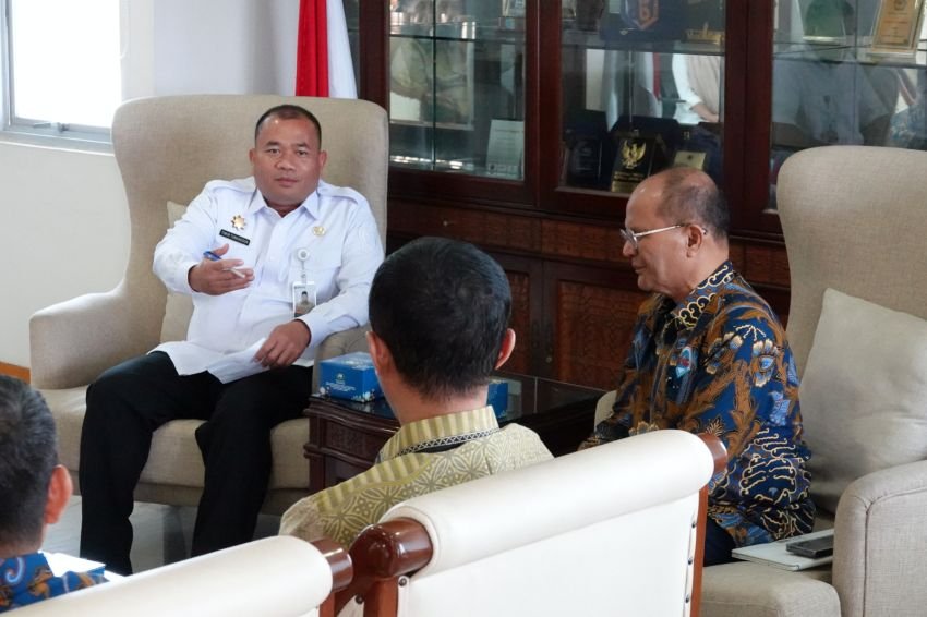Biar Gak Perlu Kuliah Luar Daerah Pemprov Sumut Minta Kampus Swasta Digenjot Setara PTN