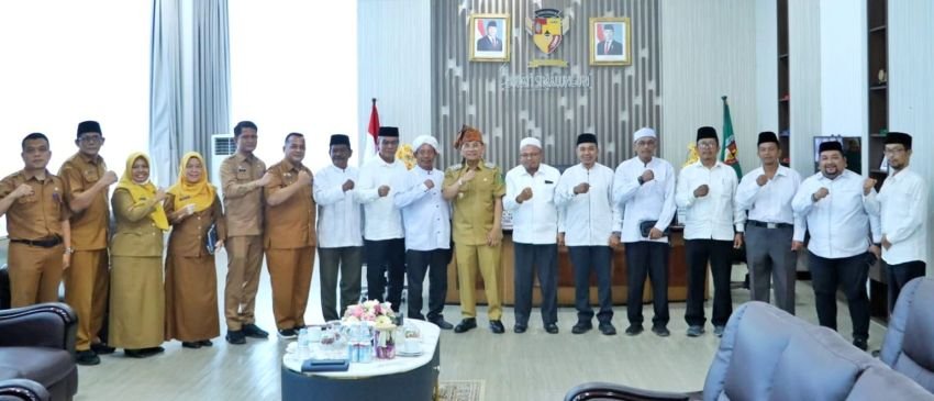 Sambut Hari Santri Bupati Anton & MUI Simalungun Matangkan Sinergi Ulama-Umara