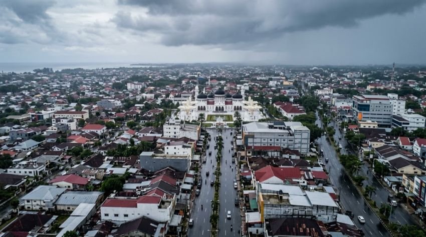 Cuaca Aceh Hari Ini 15 Oktober: Pidie Hujan Sedang, Aceh Singkil Cerah