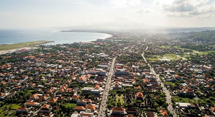 Cuaca Bali Hari Ini 16 Oktober: Mayoritas Cerah, Bangli Udara Kabur