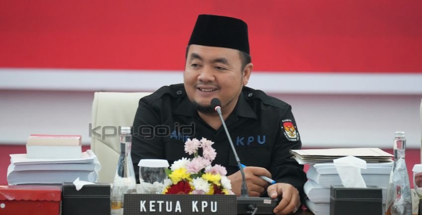 KPU Akhirnya Buka Suara! Beberkan Alasan Loloskan Berkas Ijazah Gibran Pascaputusan MK