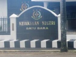 Diduga Peraturan Kejaksaan Negri Kabupaten Batu Bara Yang Tidak Membolehkan Wartawan Membawa Hp Keruangan Jaksa Dianggap Telah Melanggar UU KIP.