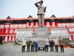 Kapolri Jenderal Listyo Sigit Prabowo Resmikan Monumen Hoegeng