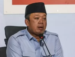 PDIP Sarankan Gibran Mundur, Nusron Duga Ada yang Mau Berkuasa di Solo