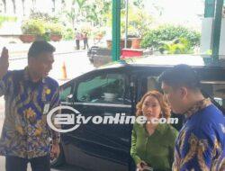 Luhut Rapat Bareng Hotman Paris hingga Inul Diskusi Soal Pajak Hiburan