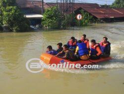 Akibat Banjir Pemungutan Suara di Desa Undaan Lor, Demak Ditunda