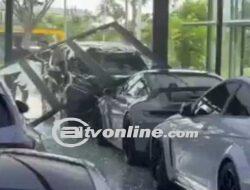 Pengemudi Terpengaruh Miras Tabrak Porsche di Showroom Ivan’s Motor