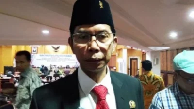 Evaluasi LKPj Wali Kota Surabaya untuk Pertumbuhan Program Pro-Rakyat