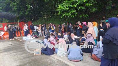 Warga Kecamatan Setu Kembali Kepung Kantor BRIN Tangsel dan Menolak Rencana Penutupan Jalan Serpong-Panjang