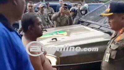 Konfrontasi di Medan,Warga Hadang Petugas Satpol PP Saat Sosialisasi Penertiban Trotoar