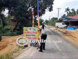 Polisi Himbau Pengendara, Waspada Jalan Longsor di Km 30 Pargarutan Sorkam