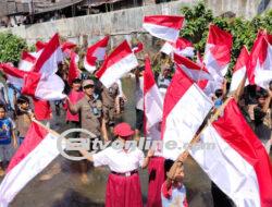 79 Bendera Merah Putih Berkibar di Kali Code Yogyakarta