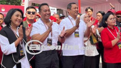 Disambut Dengan Tarian Andika Perkasa-Hendrar Prihadi Mendaftar di KPU Jateng Untuk Pilgub 2024