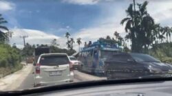 Jalan Lintas Medan-Berastagi Sempat Macet Parah Akibat Truk Rusak