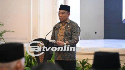 Menko PMK Muhadjir Effendy Tutup PON XXI Aceh-Sumut 2024 di Deli Serdang