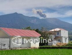 Gunung Marapi Erupsi, Abu Vulkanik Mengguyur Wilayah Sekitar