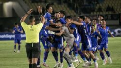 Arema FC Menang Telak 3-0 atas Persita, Pelatih Joel Cornelli Puji Penampilan Pemain Pengganti