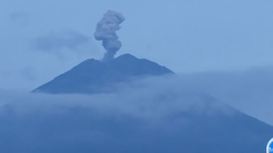 Gunung Semeru Kembali Erupsi, Semburkan Abu Setinggi 1.000 Meter