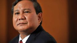 Prabowo Terima Penghargaan dari Sultan Ibrahim Usai Kunjungi Malaysia